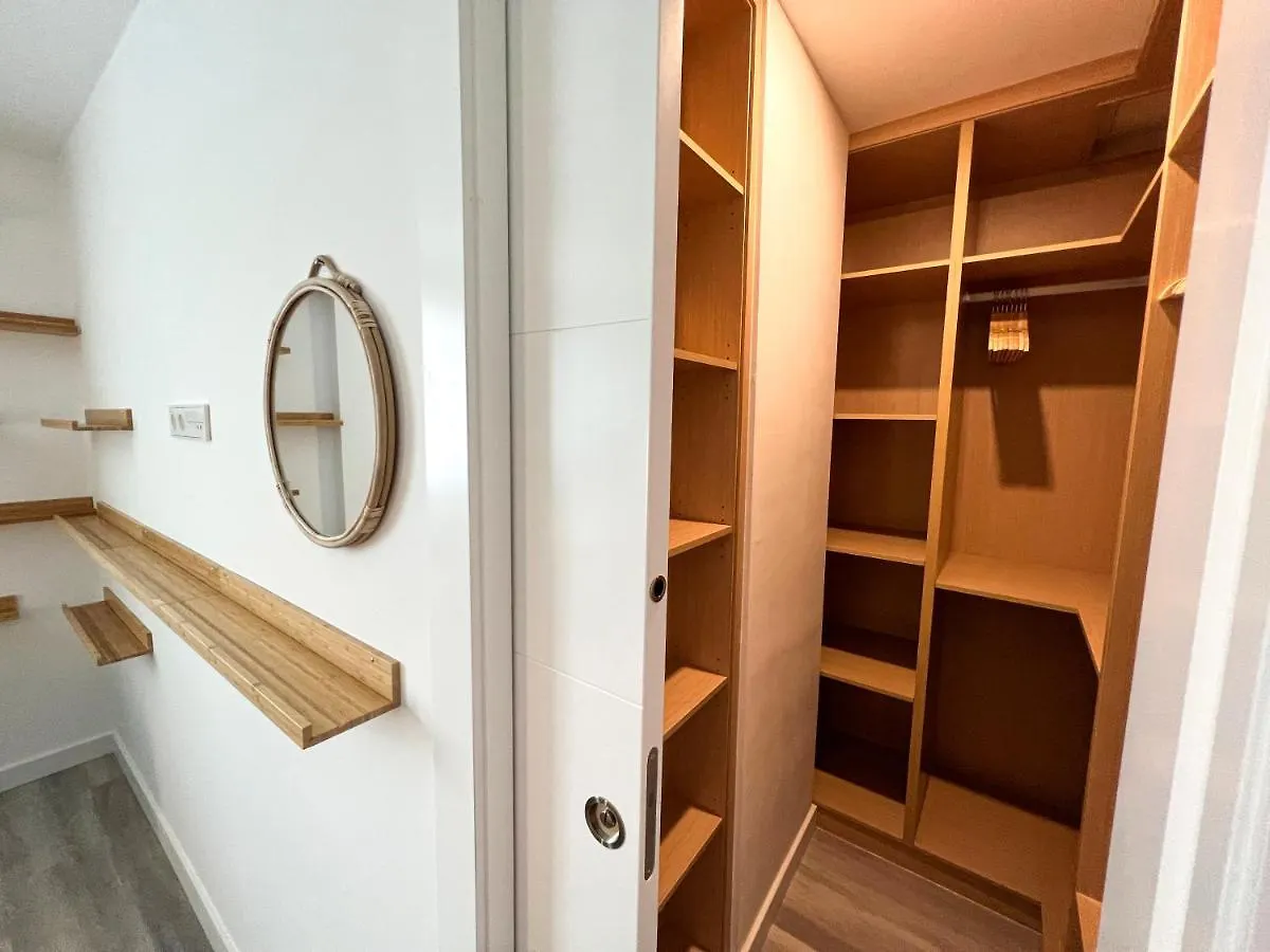 3 Bedrooms, Spacious Apartment 60 M From The Beach El Médano