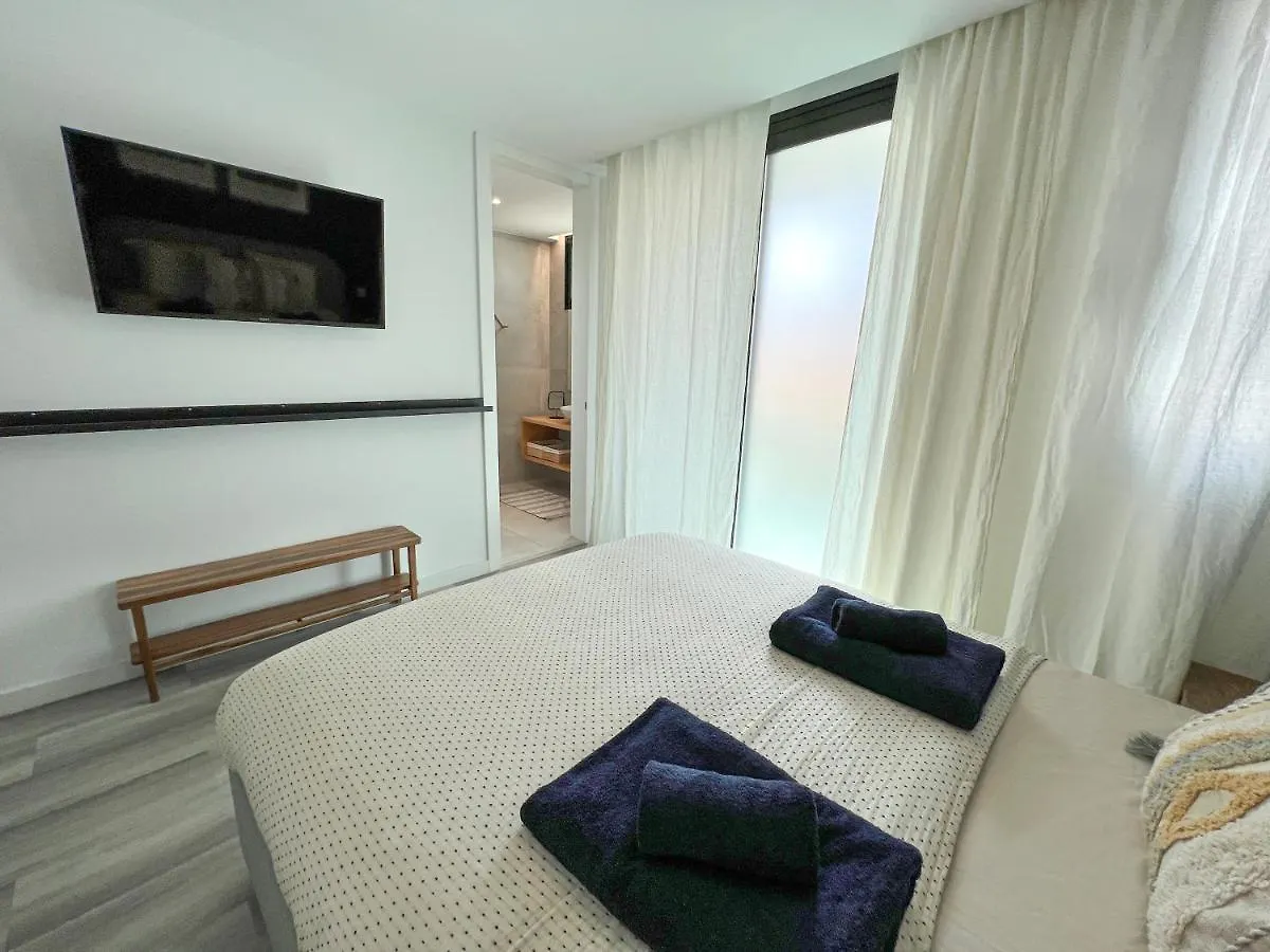 3 Bedrooms, Spacious Apartment 60 M From The Beach El Medano  Spain