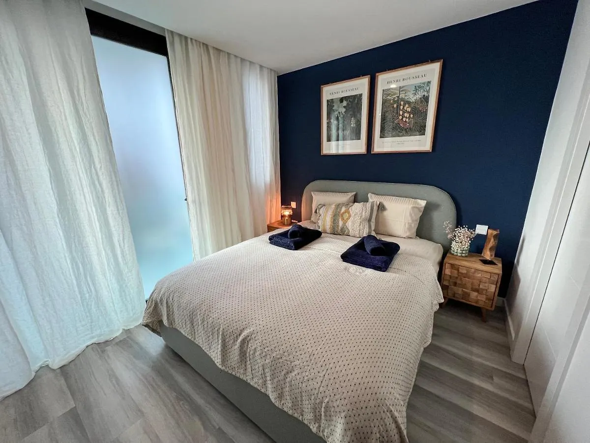 3 Bedrooms, Spacious Apartment 60 M From The Beach El Médano