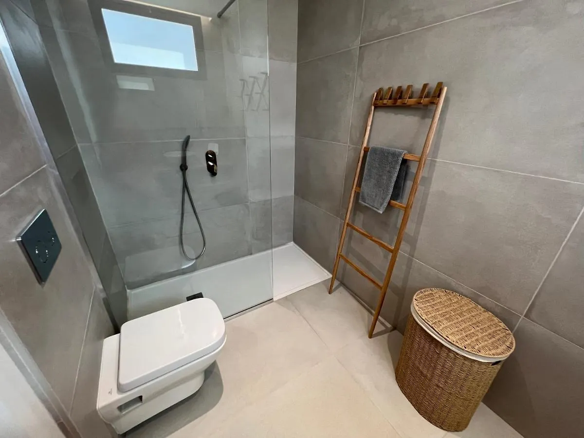 3 Bedrooms, Spacious Apartment 60 M From The Beach El Medano  El Medano (Tenerife)