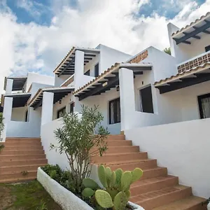 https://pinomar-formentera-vacaciones.balearic-islands.net